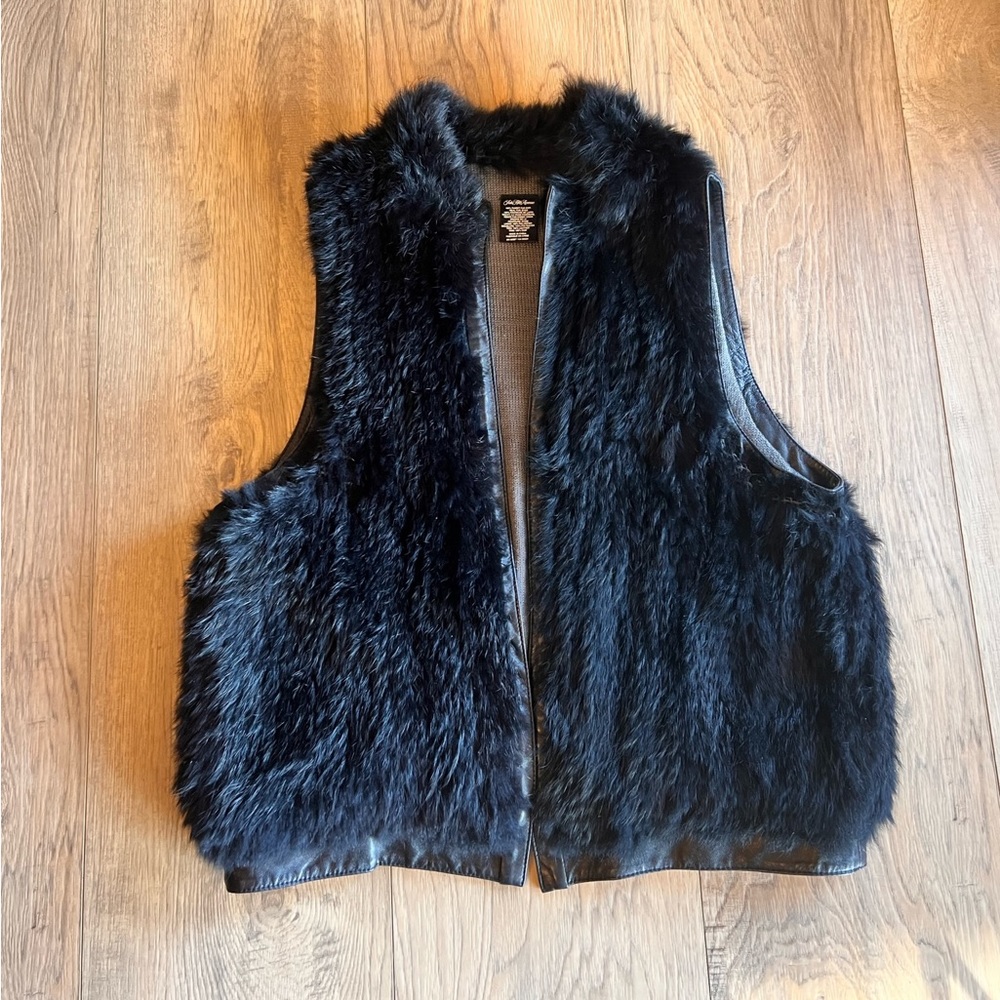 SAKS FIFTH AVENUE Black Label 100% Rabbit Fur Vest Size Women’s M/L